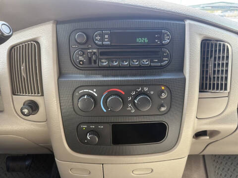 2004 Dodge Ram 3500 SLT