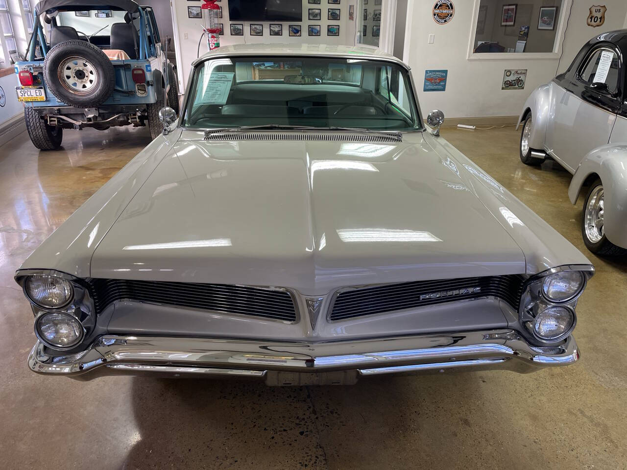 1963 Pontiac Catalina 3