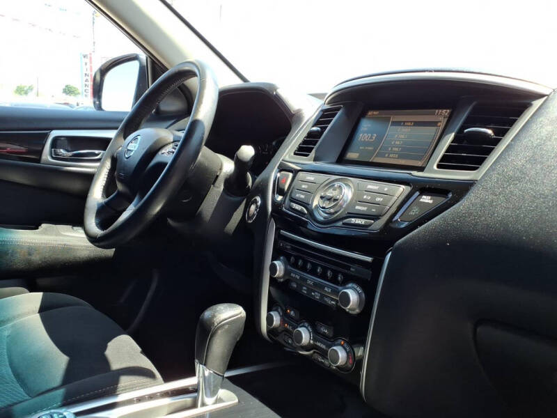 2015 Nissan Pathfinder