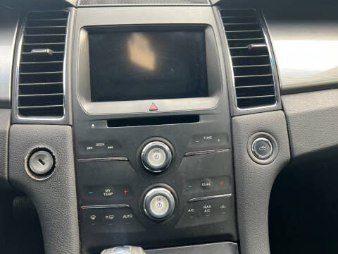 2014 Ford Taurus SEL