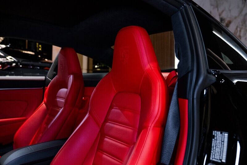 2024 Porsche 911 Turbo S