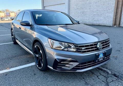 2017 Volkswagen Passat 1.8T R-Line