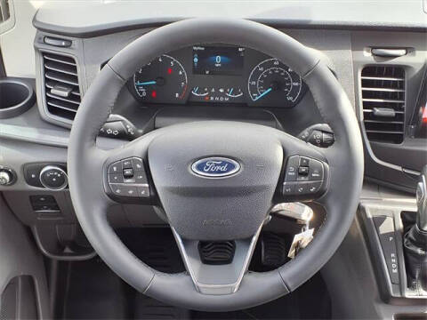 2025 Ford Transit 250