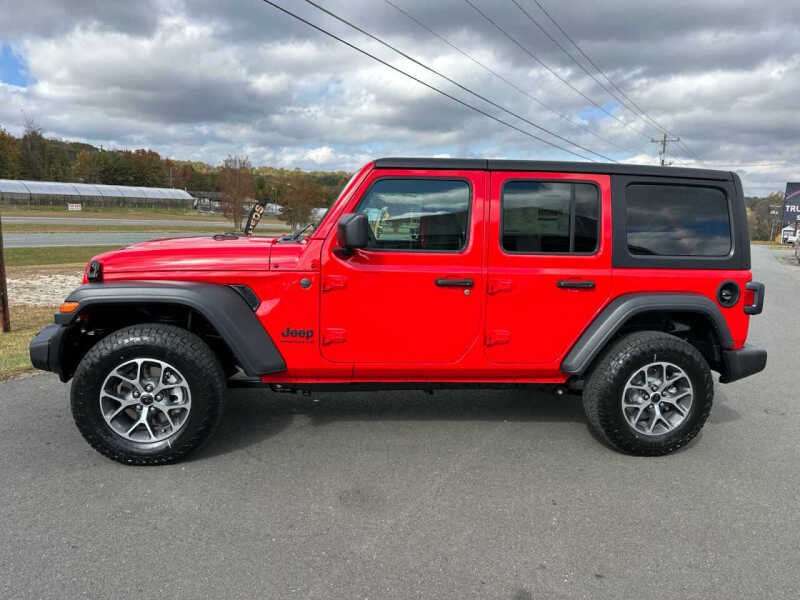 2025 Jeep Wrangler Sport S