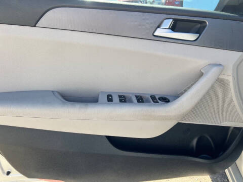 2017 Hyundai Sonata SE