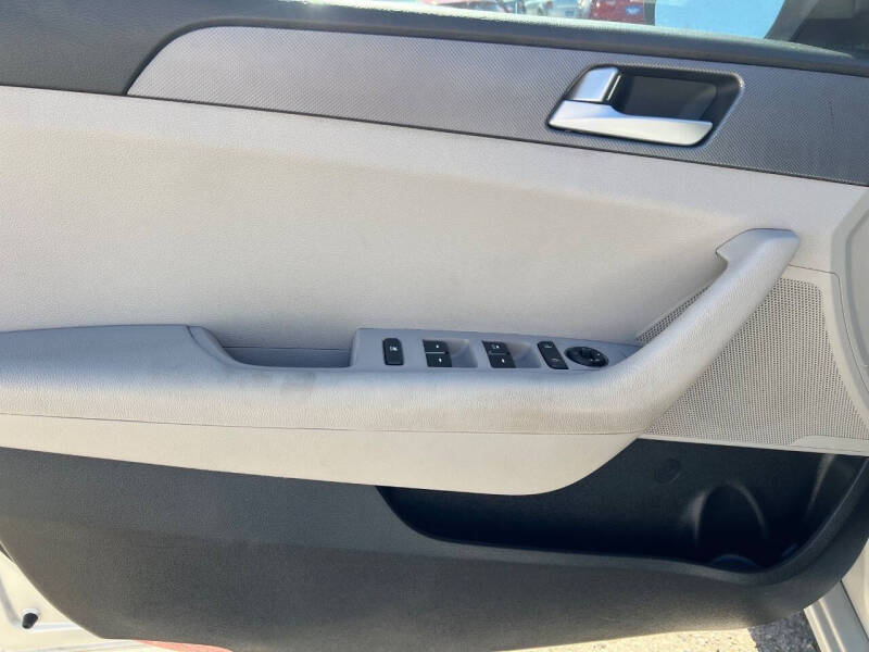 2017 Hyundai Sonata SE