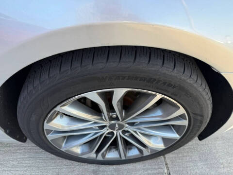 2016 Hyundai Genesis