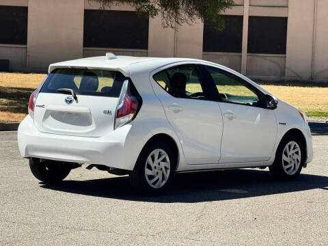 2015 Toyota Prius c