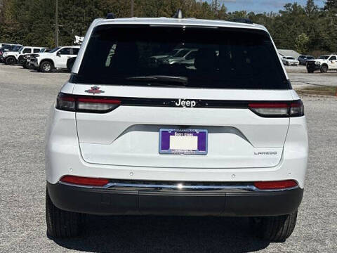 2025 Jeep Grand Cherokee Laredo X