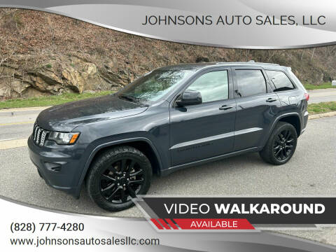 2017 Jeep Grand Cherokee for sale at Johnsons Auto Sales, LLC in Marshall NC