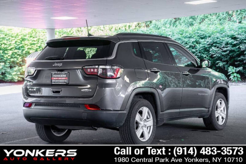 2022 Jeep Compass Altitude