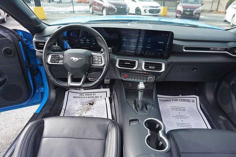 2025 Ford Mustang