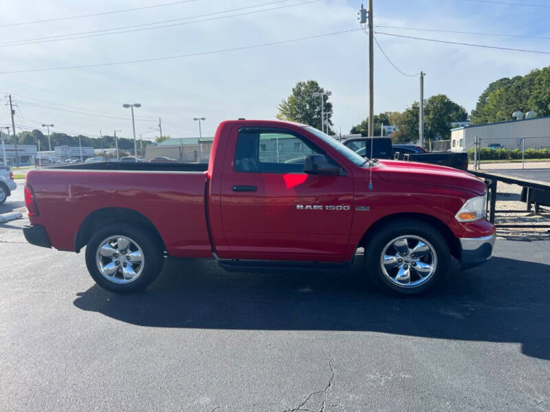 2012 RAM 1500 ST