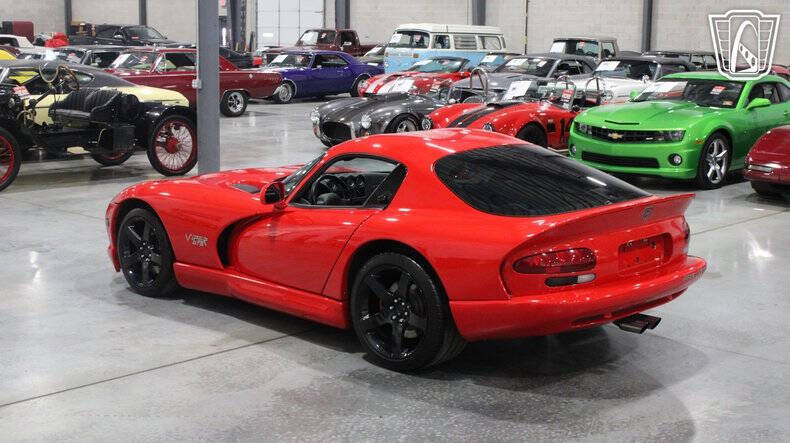 1997 Dodge Viper GTS