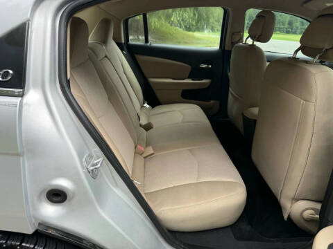 2012 Chrysler 200 LX