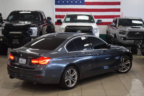 2018 BMW 3 Series 330i