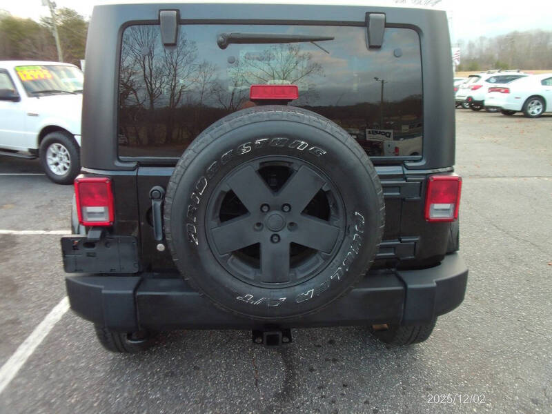 2012 Jeep Wrangler Sahara