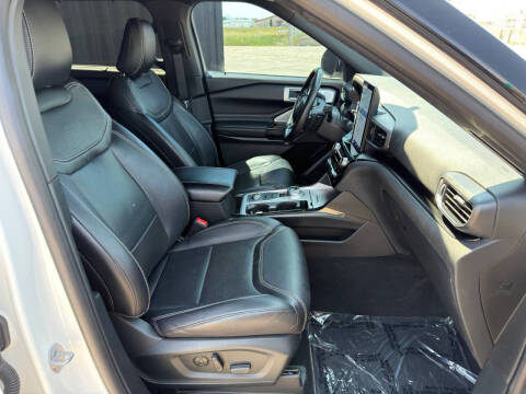 2021 Ford Explorer ST