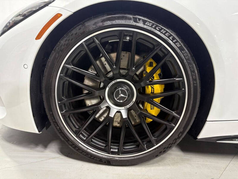 2024 Mercedes-Benz AMG GT 63