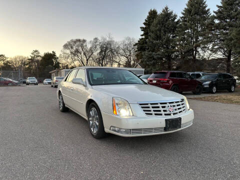 2011 Cadillac DTS Premium Collection