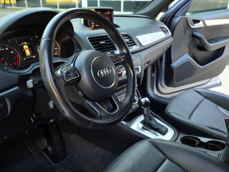 2016 Audi Q3 2.0T Premium Plus