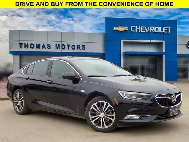 2020 Buick Regal Sportback Essence