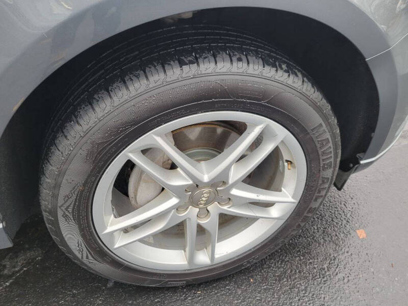 2016 Audi Q5 2.0T quattro Premium Plus