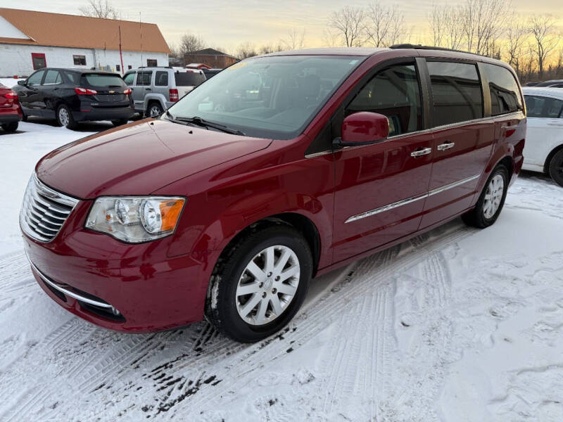 2016 Chrysler Town and Country Touring
