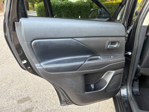 2020 Mitsubishi Outlander SEL