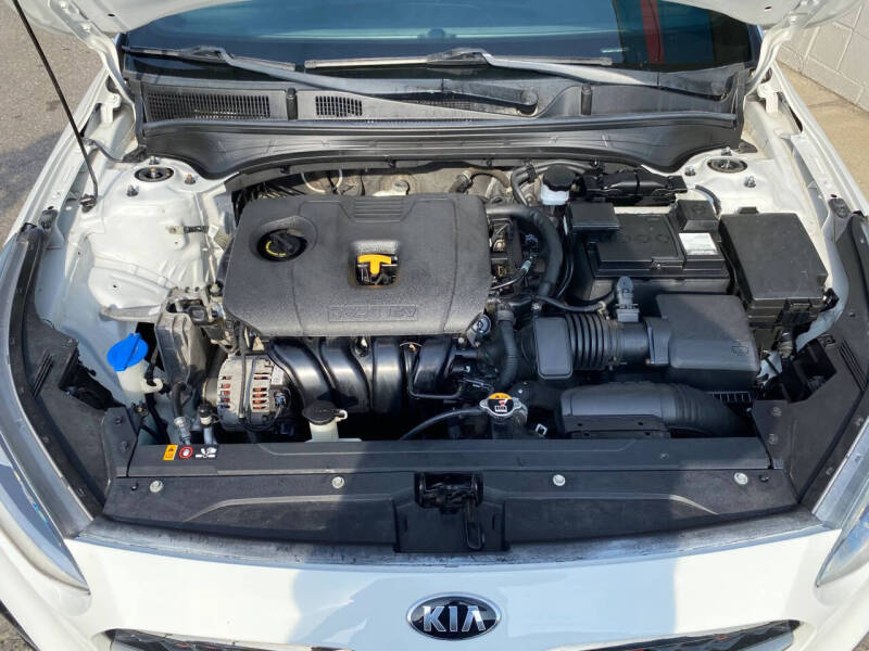 2020 Kia Forte GT Line