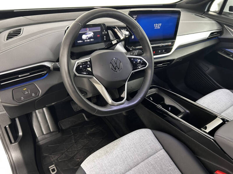 2023 Volkswagen ID.4 Pro
