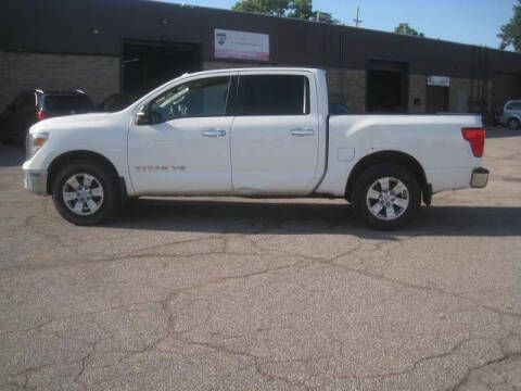 2018 Nissan Titan SV