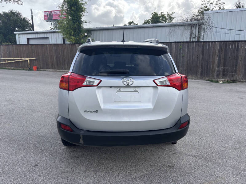 2014 Toyota RAV4 XLE