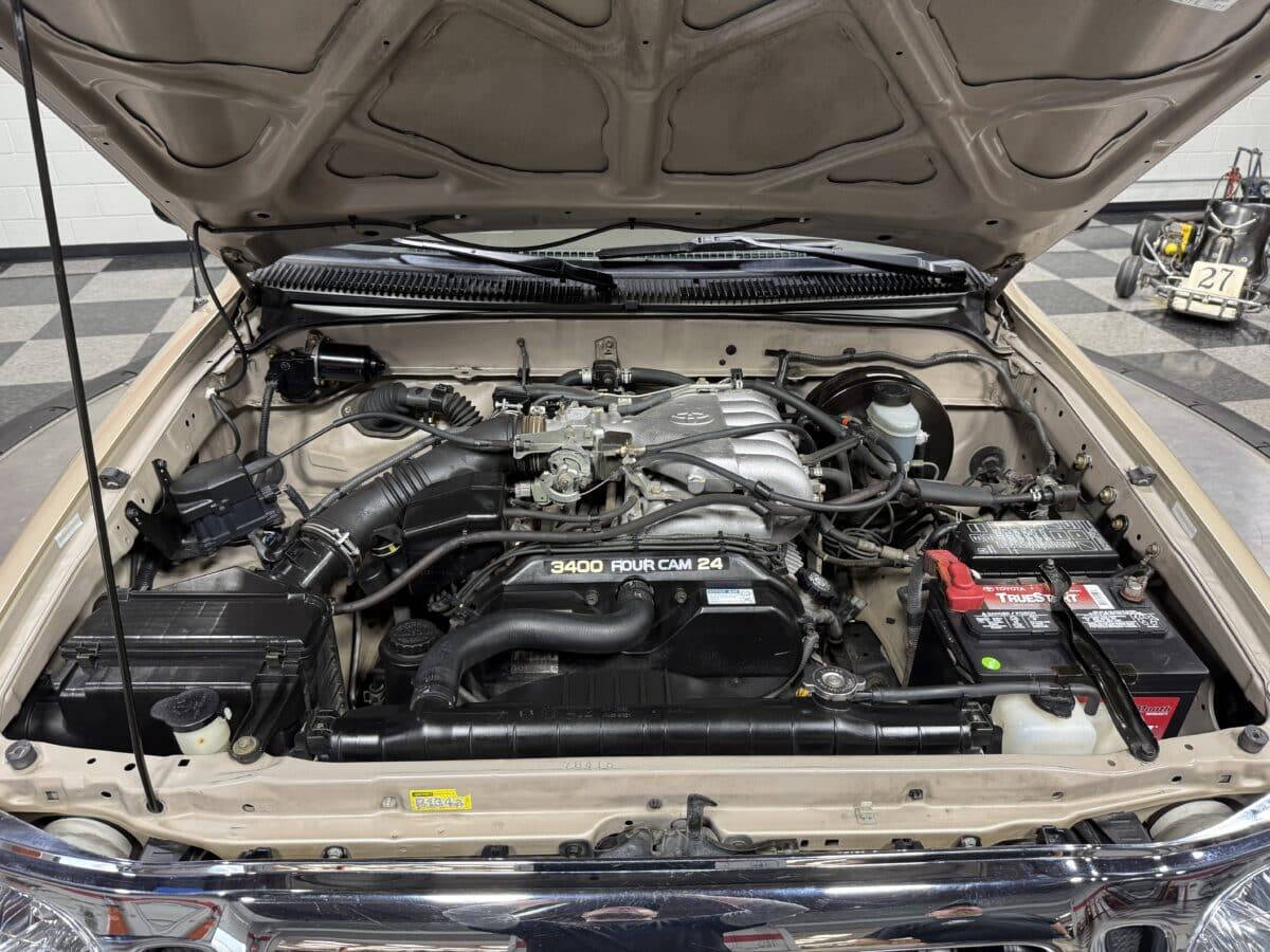 2002 Toyota Tacoma 38