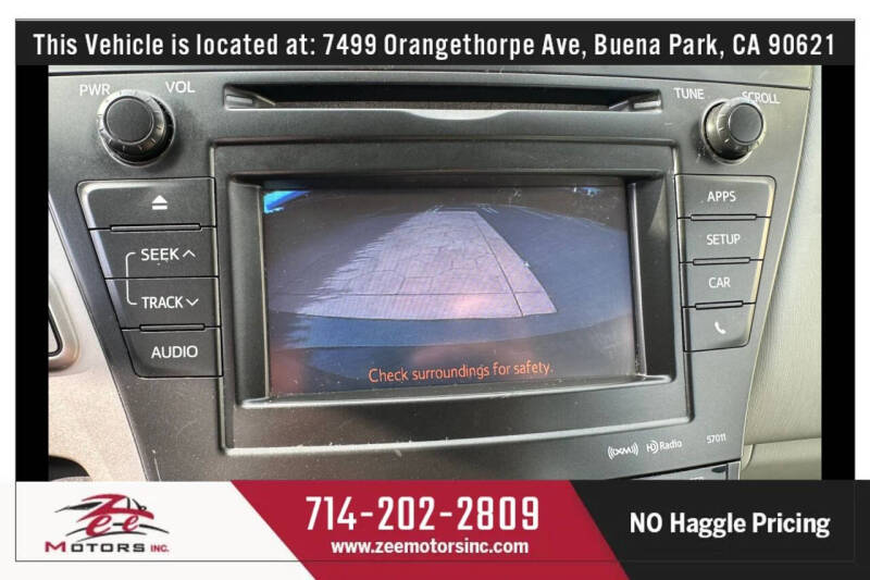 2013 Toyota Prius v Three
