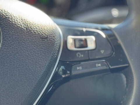 2021 Volkswagen Passat SE