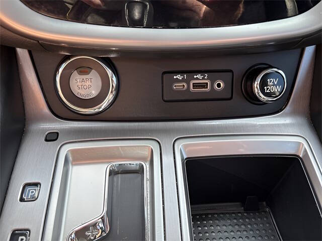 2023 Nissan Murano SV