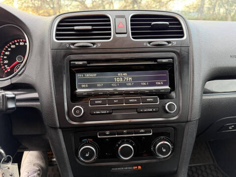 2012 Volkswagen GTI Base PZEV