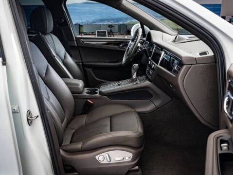 2019 Porsche Macan S