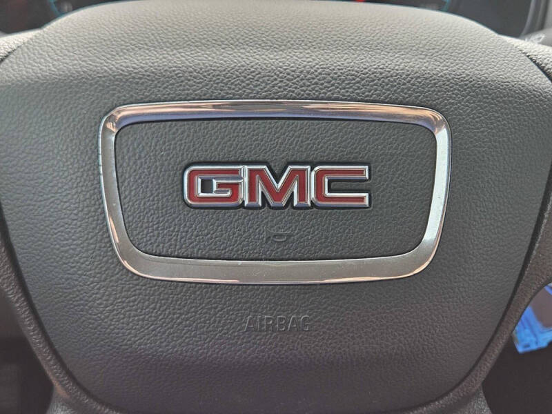 2021 GMC Canyon Elevation Standard
