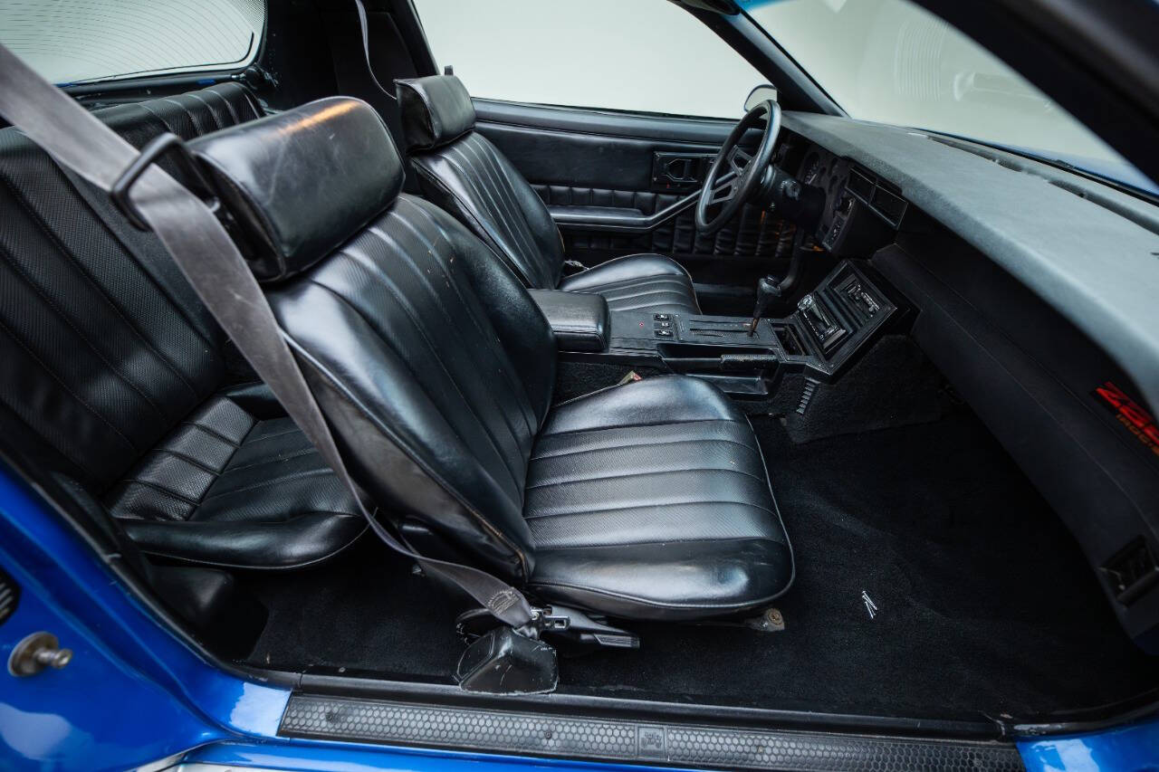 1989 Chevrolet Camaro 123