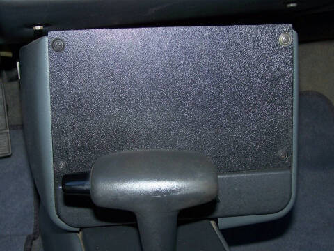 1990 Pontiac Sunbird LE