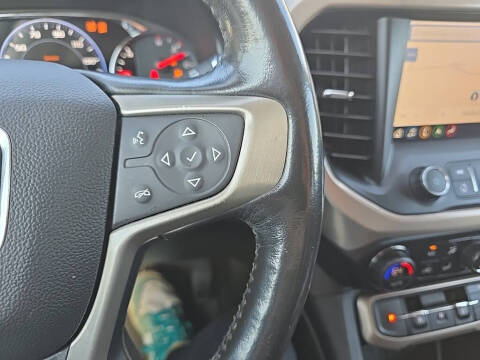 2020 GMC Acadia Denali