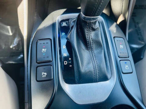 2017 Hyundai Santa Fe SE Ultimate