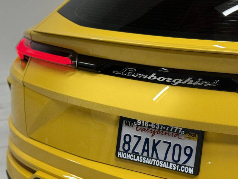 2021 Lamborghini Urus