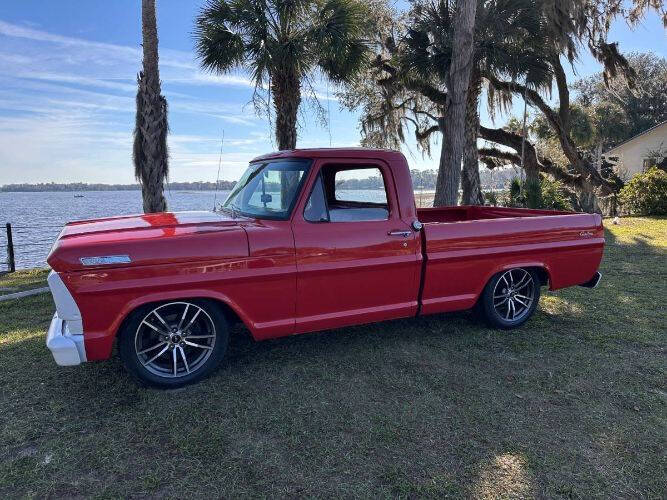 1967 Ford F-100