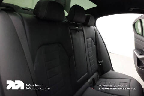 2022 BMW 3 Series 330i xDrive