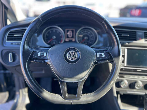 2019 Volkswagen Golf S