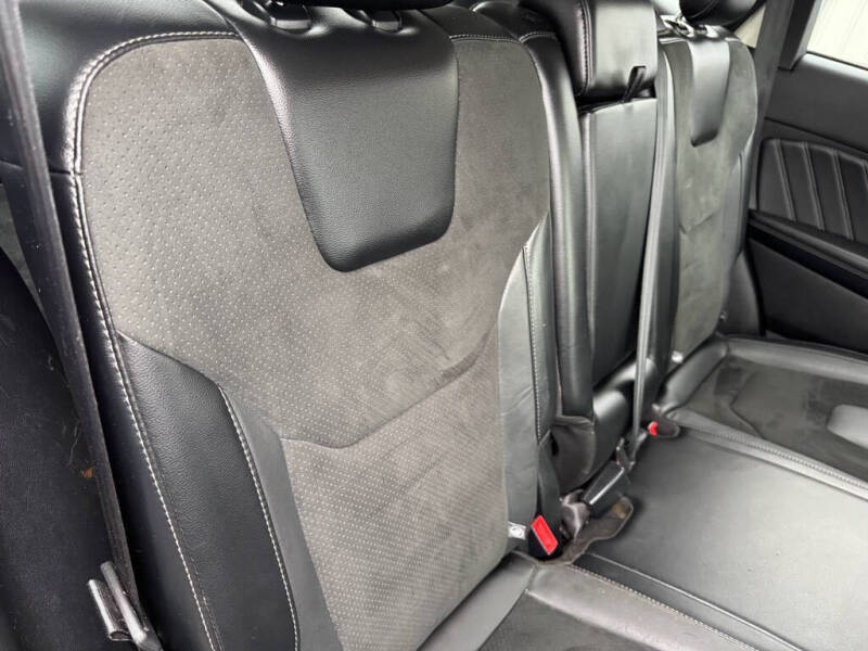 2017 Ford Edge Sport