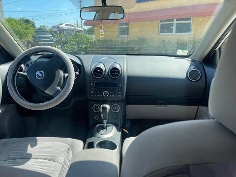 2009 Nissan Rogue S